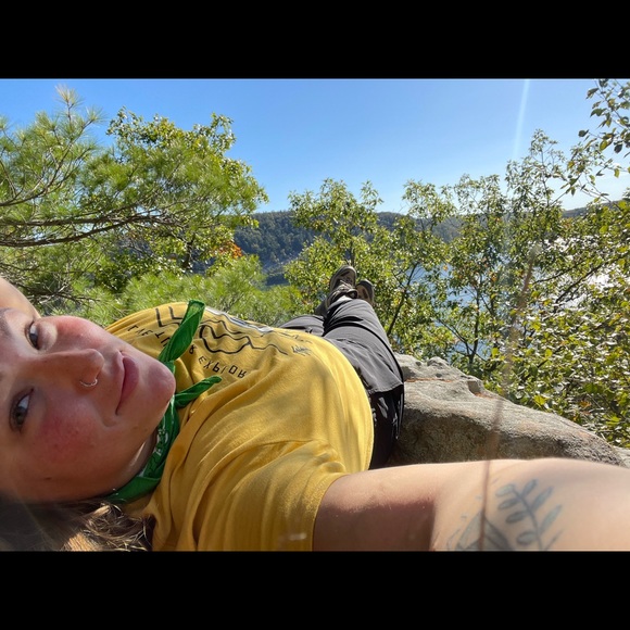 Meet your Posher, Jamie - Picture 3 of 13